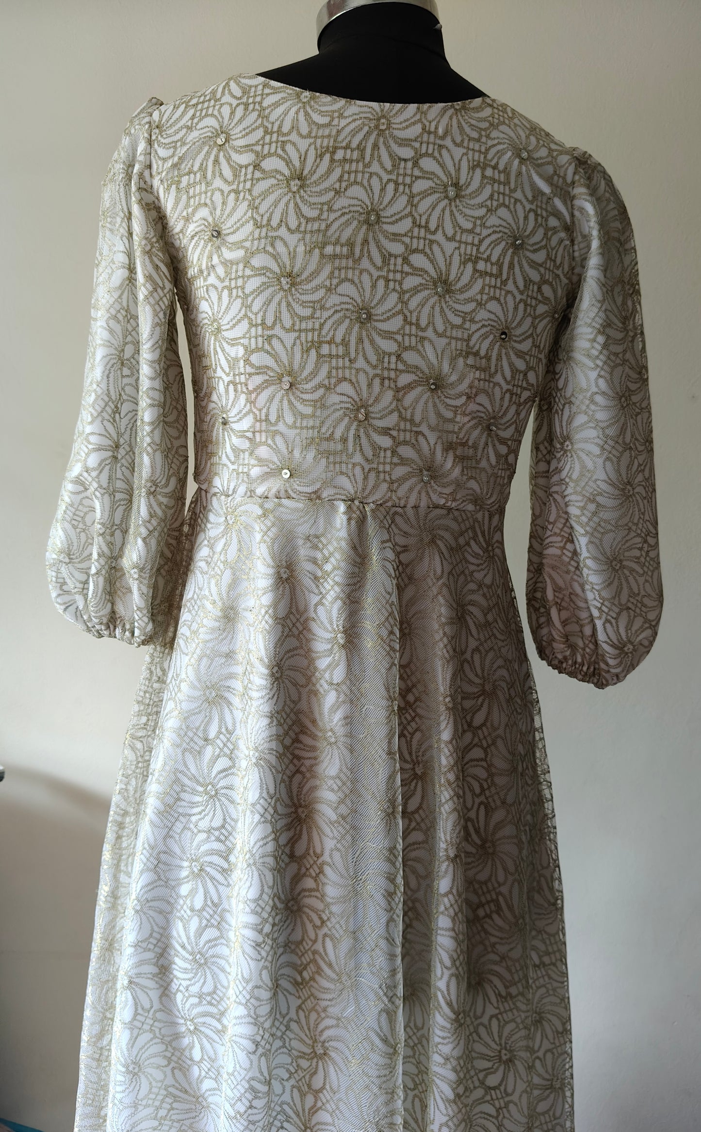 Elegant Golden & White Net Gown with Sequin Detailing – Size M