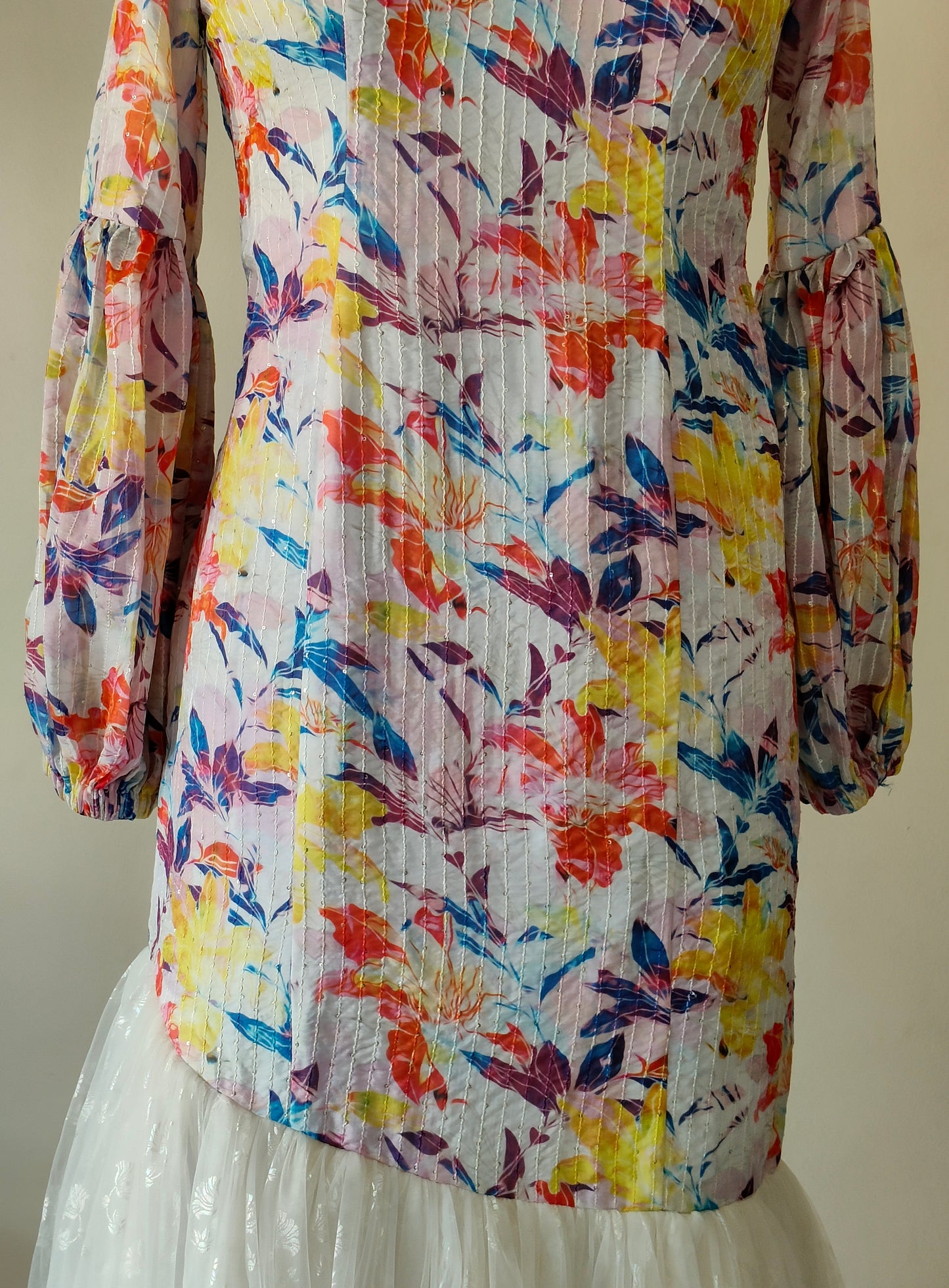 Floral Printed White Net Gown with Puffy Sleeves – Size M