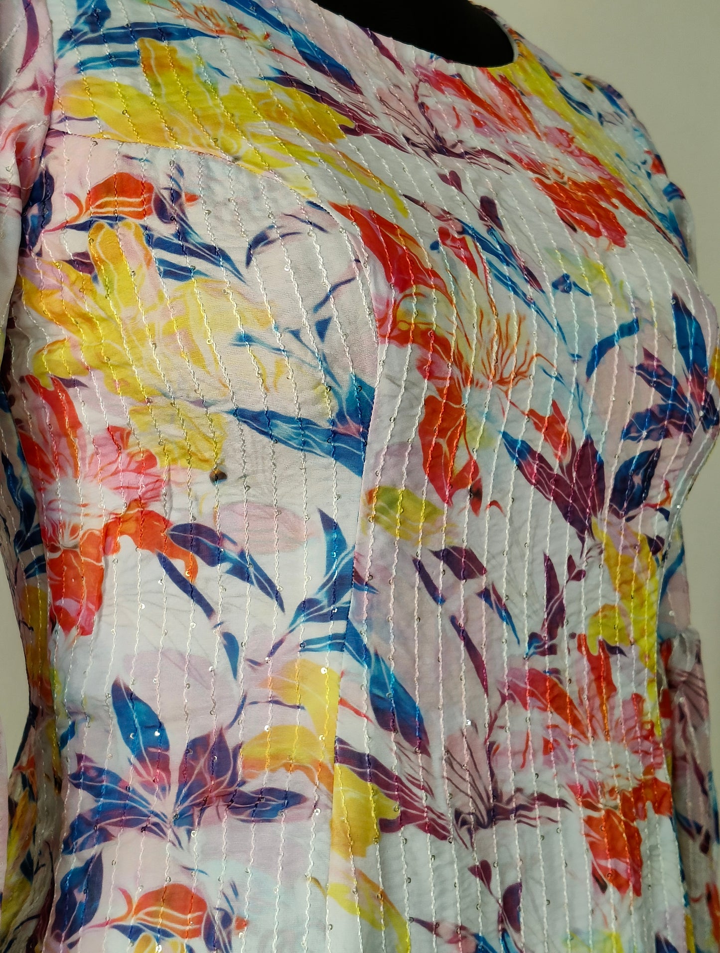 Floral Printed White Net Gown with Puffy Sleeves – Size M