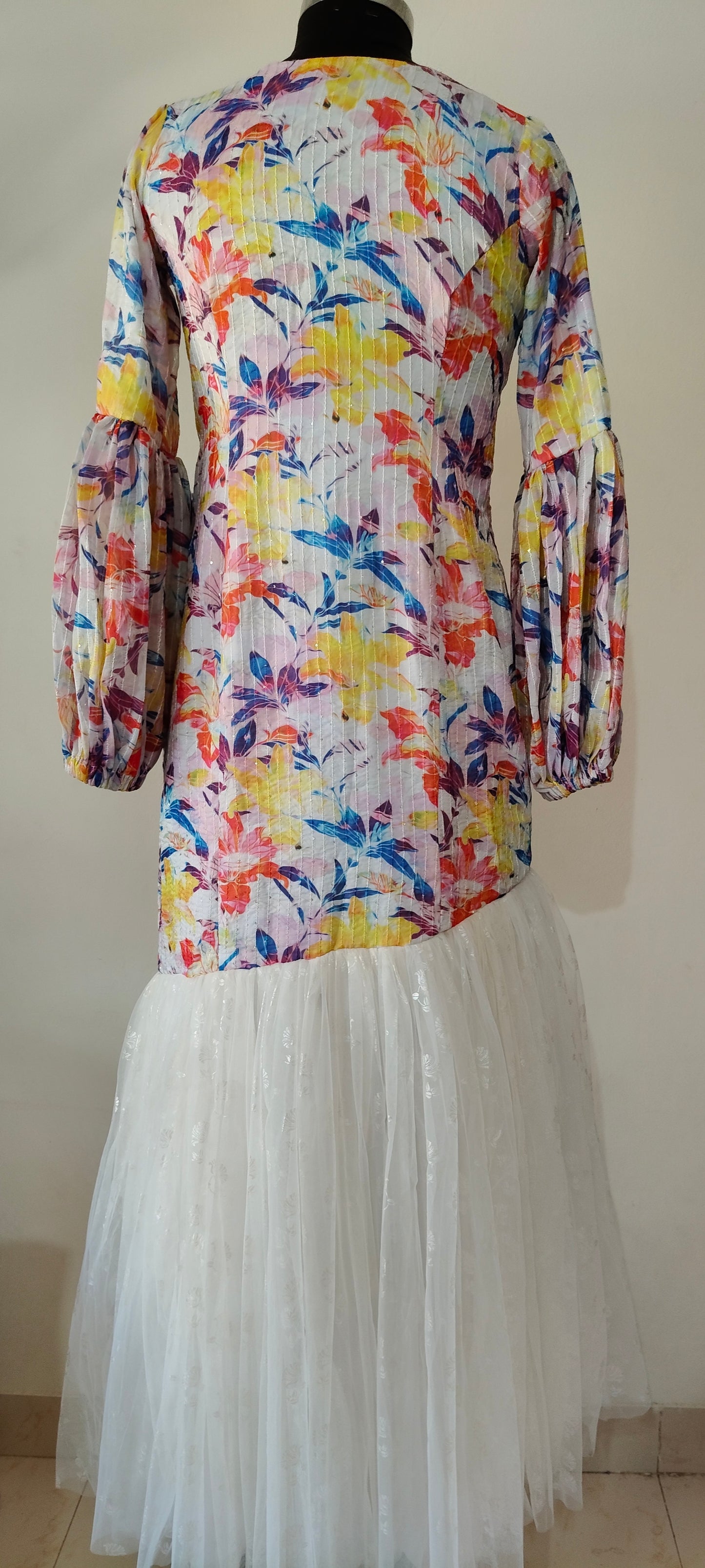 Floral Printed White Net Gown with Puffy Sleeves – Size M