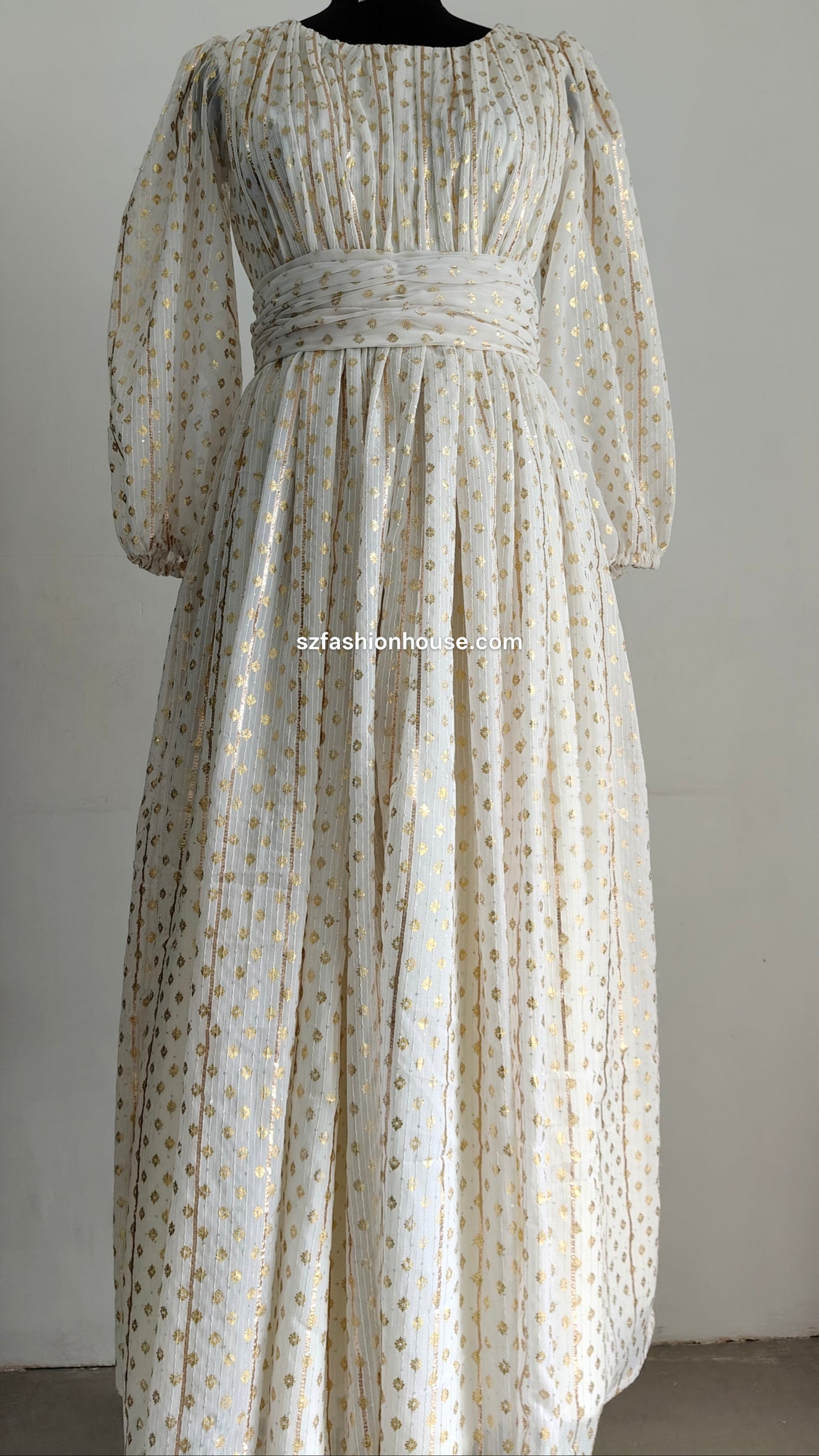 Long, patterned dress - Long-Sleeves - gown for women party wear | cocktail gowns | long party dresses for women