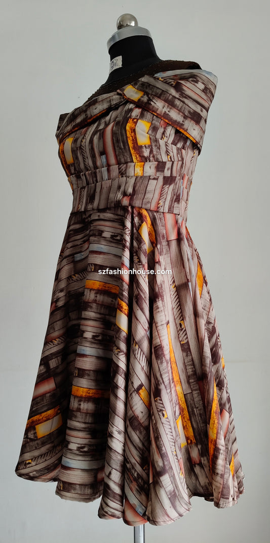 One-shoulder dress with abstract pattern - Women's gowns | gown for women party wear