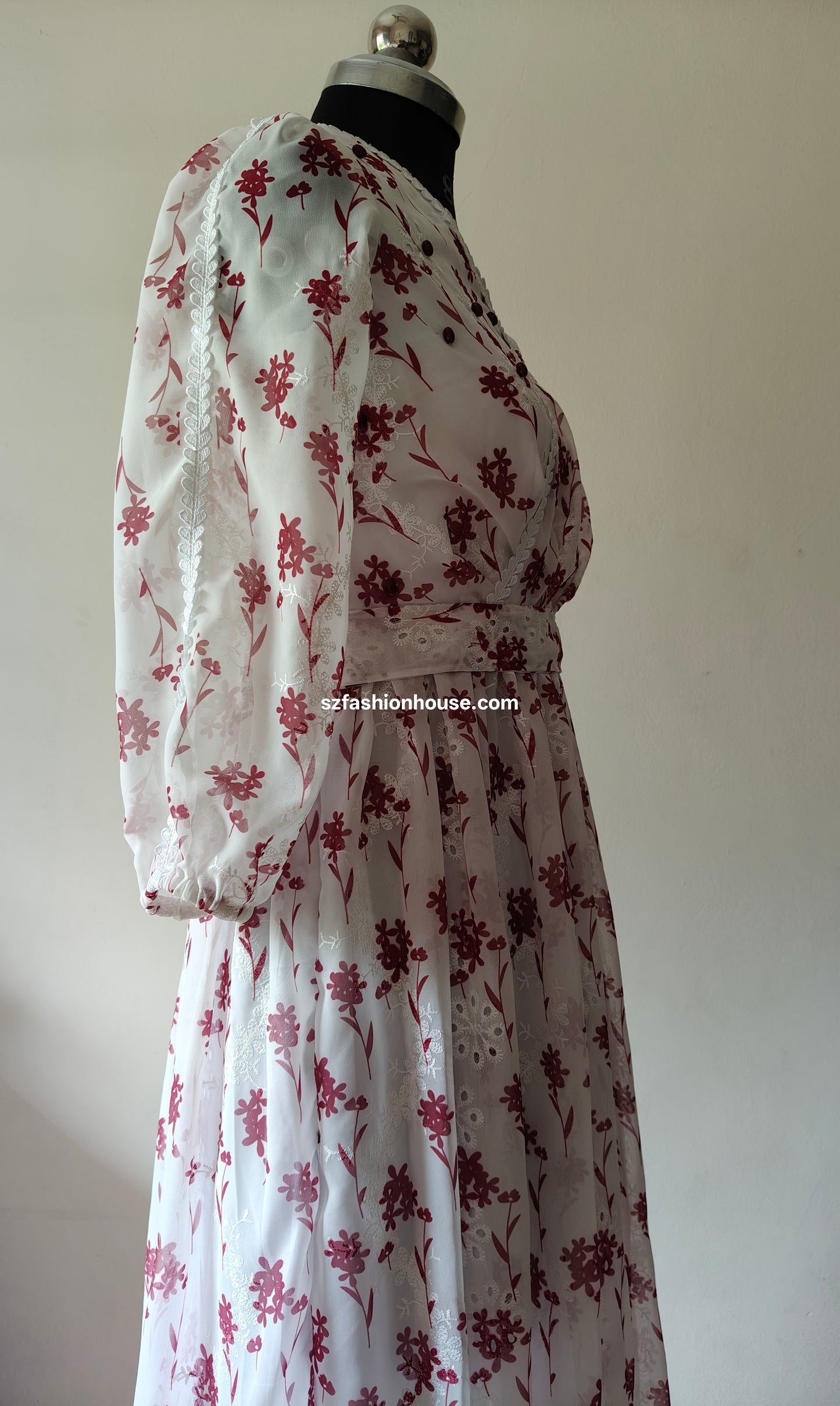 White and Maroon Floral Embroidered Gown with Lace Detail – Size M