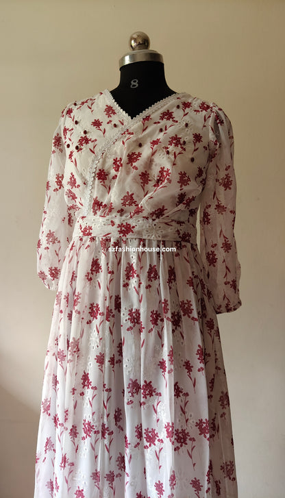 White and Maroon Floral Embroidered Gown with Lace Detail – Size M