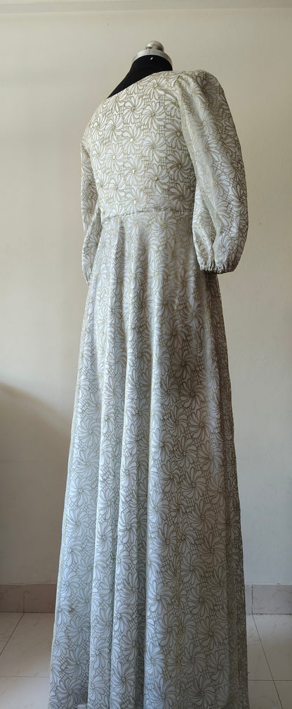 Elegant Golden & White Net Gown with Sequin Detailing – Size M