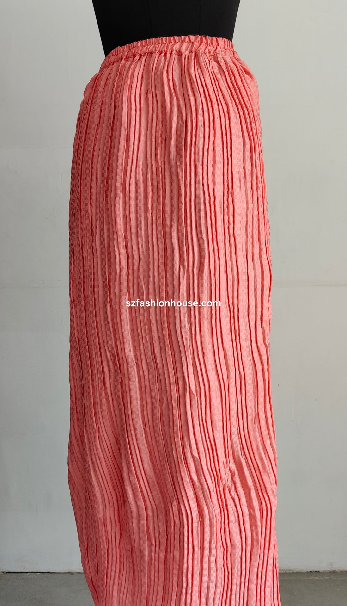 Pink textured skirt  - formal dress wear for ladies