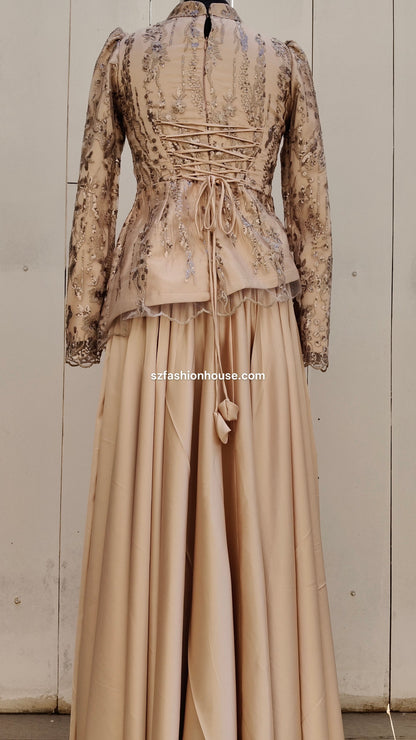 Vintage-style dress 