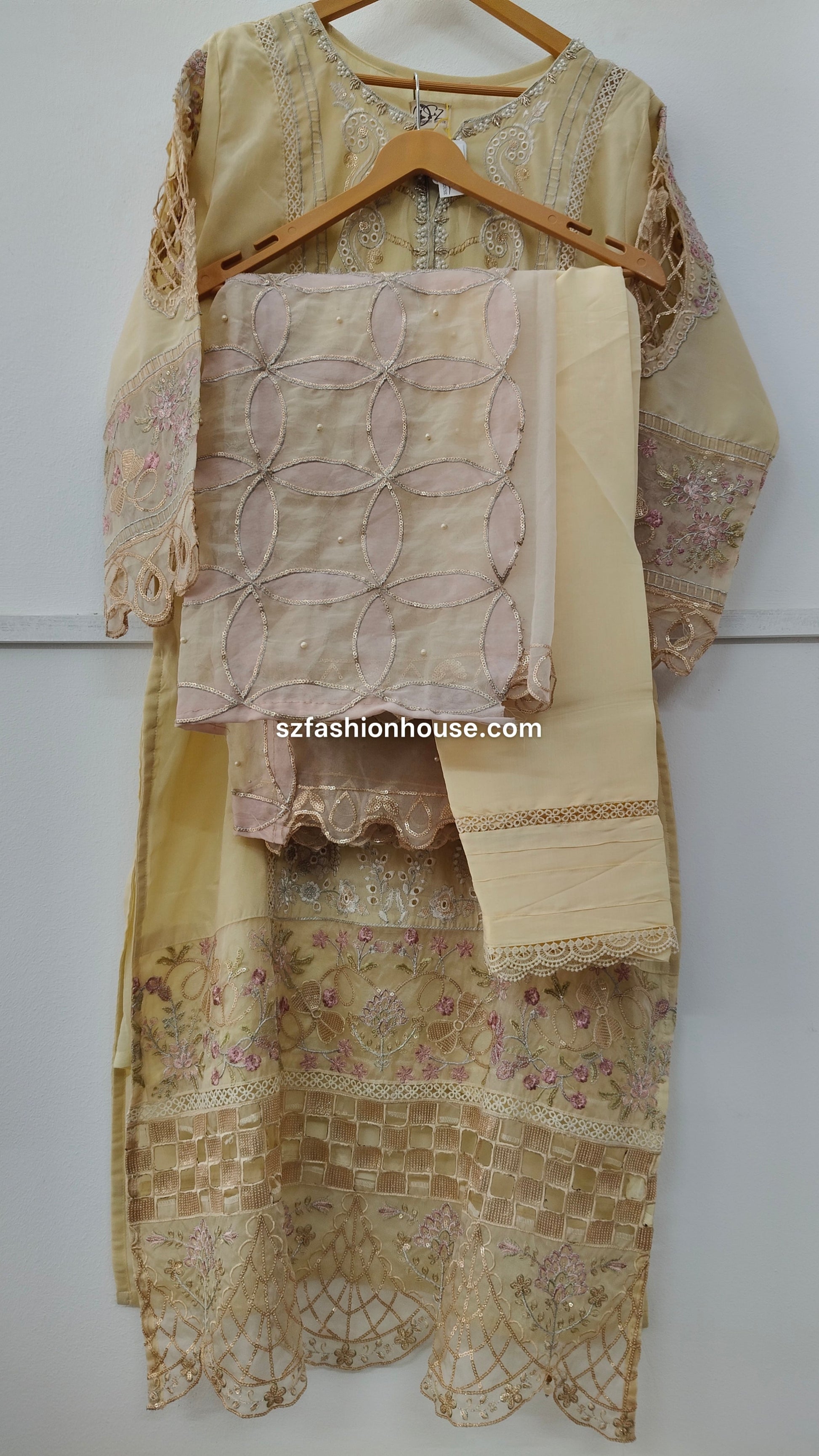 Traditional outfit with floral patterns 